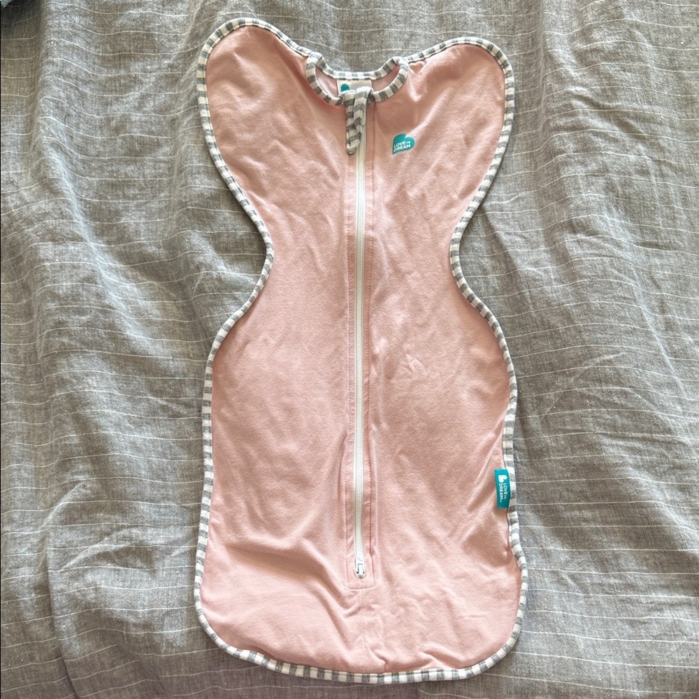 Love to Dream Pink Swaddle